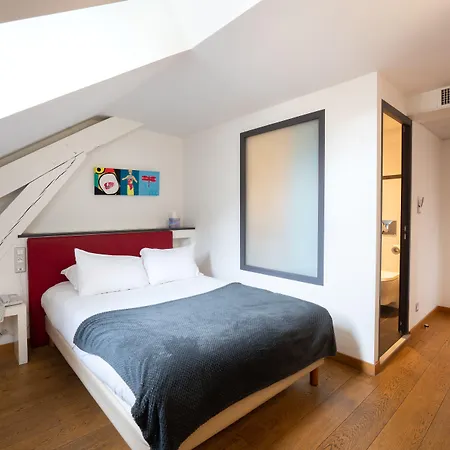 Le Manoir D'agnès 3*