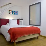 Отель Le Manoir D'agnes Logis Restaurant
