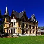 Отель Le Manoir D'agnes Logis Restaurant
