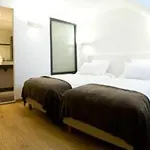 Отель Le Manoir D'agnes Logis Restaurant 3*
