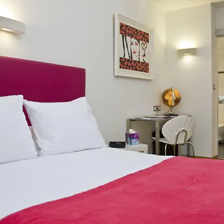 Le Manoir D'agnes Logis Restaurant