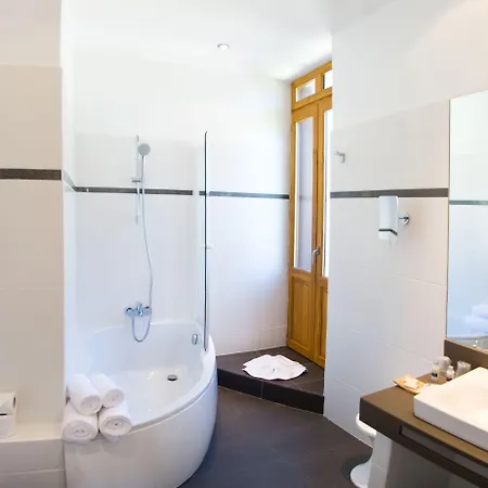 Le Manoir D'agnes Logis Restaurant Tarascon-sur-Ariege