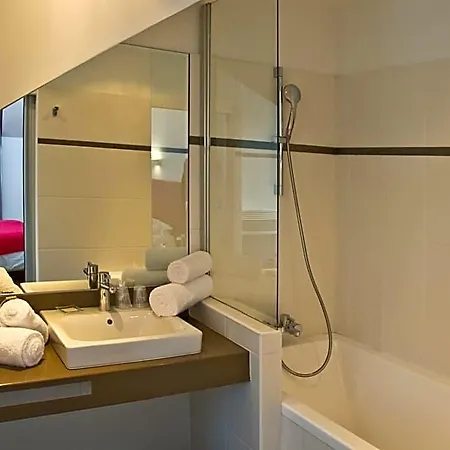Le Manoir D'agnes Logis Restaurant Hotel 3*