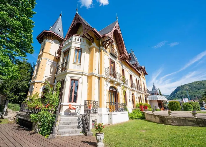 Hotel Le Manoir D'agnes Logis Restaurant 3*