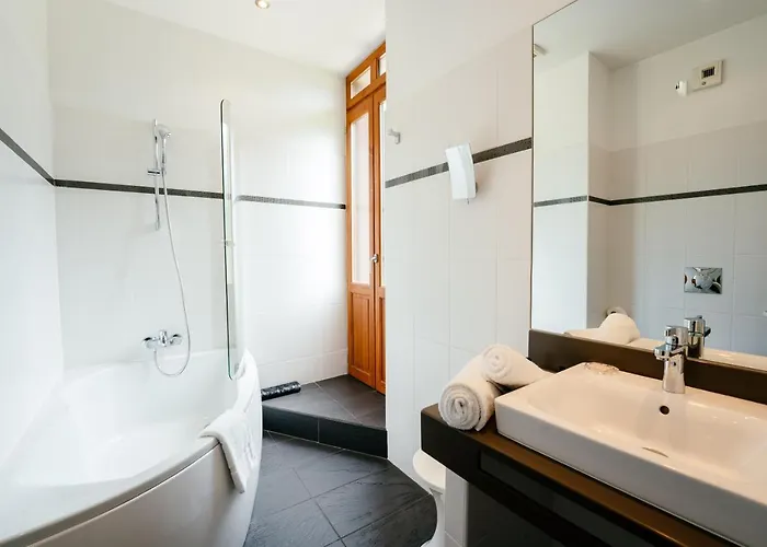 Hotel Le Manoir D'agnes Logis Restaurant Tarascon-sur-Ariège