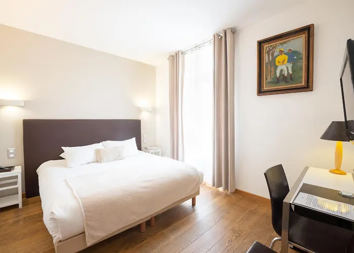 Le Manoir D'agnes Logis Restaurant Hotel 3*