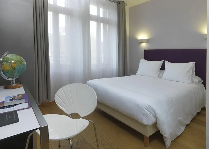 Hotel Le Manoir D'agnes Logis Restaurant