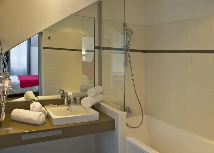 Le Manoir D'agnes Logis Restaurant Hotel Tarascon-sur-Ariège