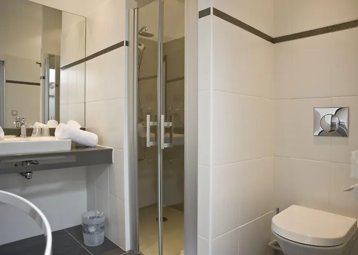 Hotel Le Manoir D'agnes Logis Restaurant Tarascon-sur-Ariège