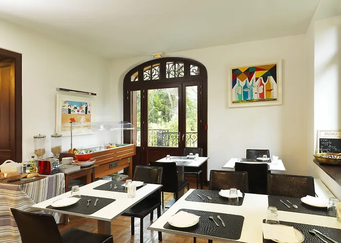 Le Manoir D'agnes Logis Restaurant Hotel Tarascon-sur-Ariège